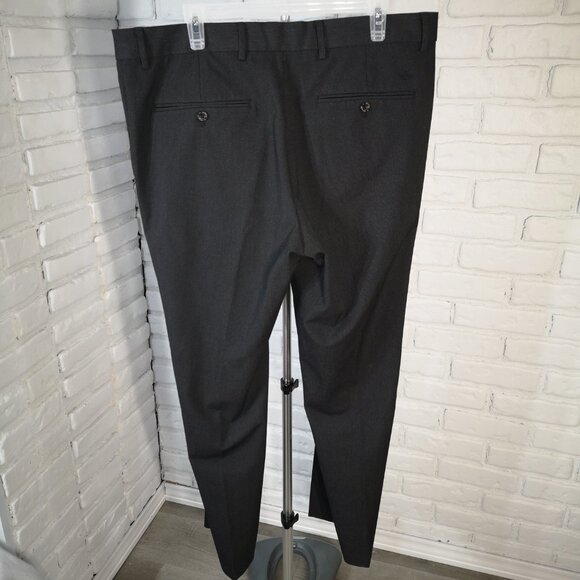 Dockers Men's Size 38/32 Charcoal Flat Front Straight Legs Dress Pants - Picture 2 of 14